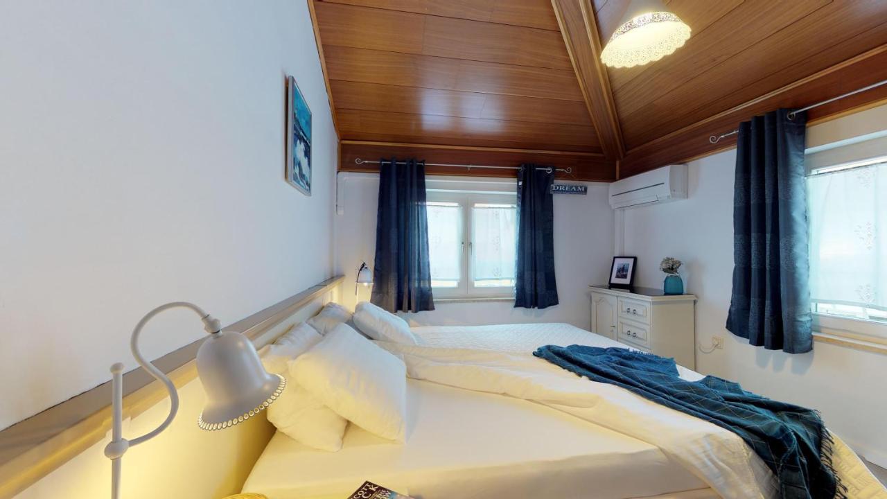 Nina Deluxe Superior 5 Star Apartment, Your Piece Of Heaven By The Sea & Park Novigrad Istria Exteriér fotografie