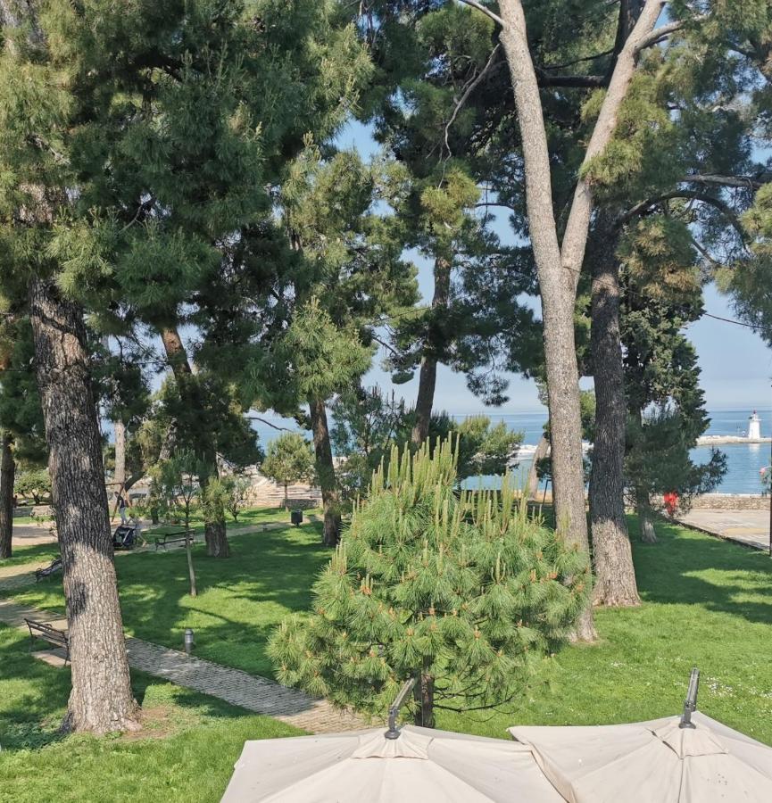 Nina Deluxe Superior 5 Star Apartment, Your Piece Of Heaven By The Sea & Park Novigrad Istria Exteriér fotografie