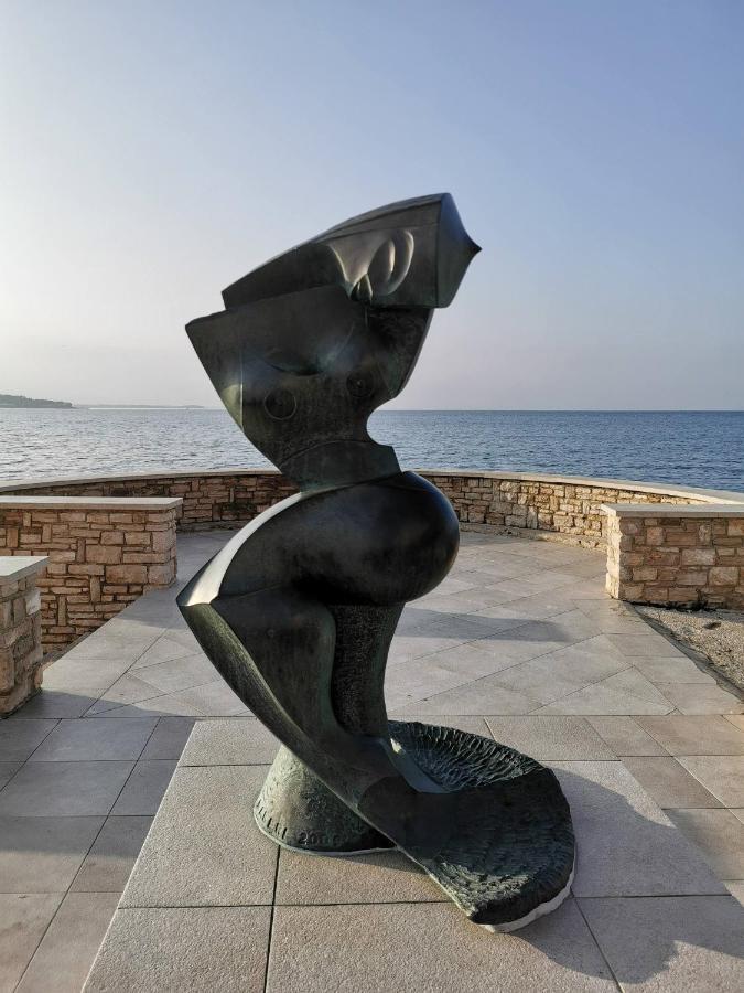 Nina Deluxe Superior 5 Star Apartment, Your Piece Of Heaven By The Sea & Park Novigrad Istria Exteriér fotografie