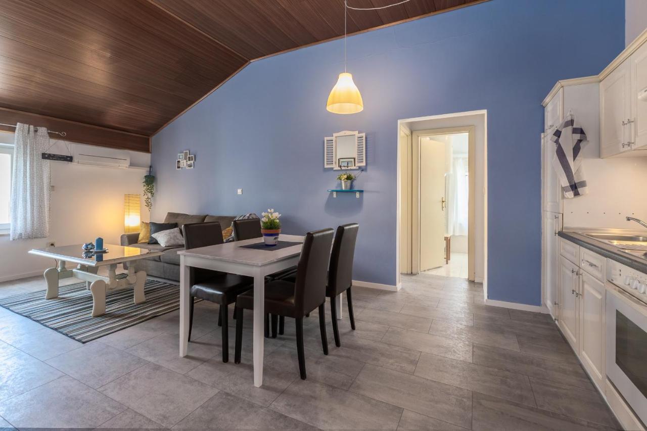 Nina Deluxe Superior 5 Star Apartment, Your Piece Of Heaven By The Sea & Park Novigrad Istria Exteriér fotografie