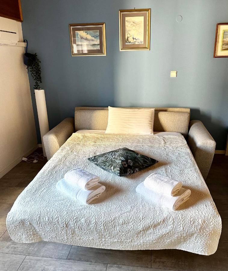 Nina Deluxe Superior 5 Star Apartment, Your Piece Of Heaven By The Sea & Park Novigrad Istria Exteriér fotografie